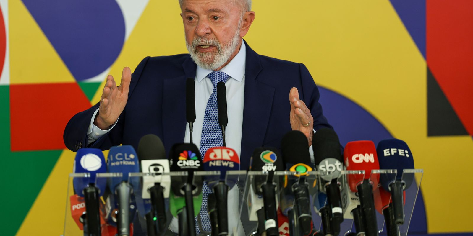 "Maior programa de crédito do país", diz Lula sobre consignado CLT