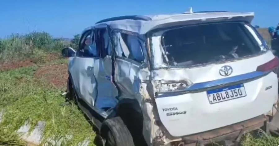 Caminhoneiro feito refém morrem em acidente.