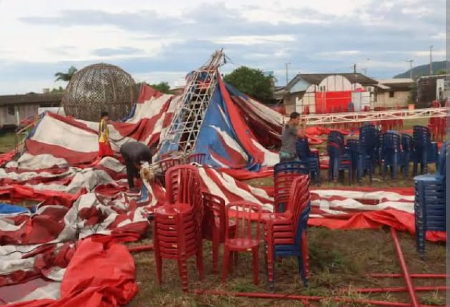 Circo de Boa esperança desaba durante temporal no Estado do Rio Grande do Sul